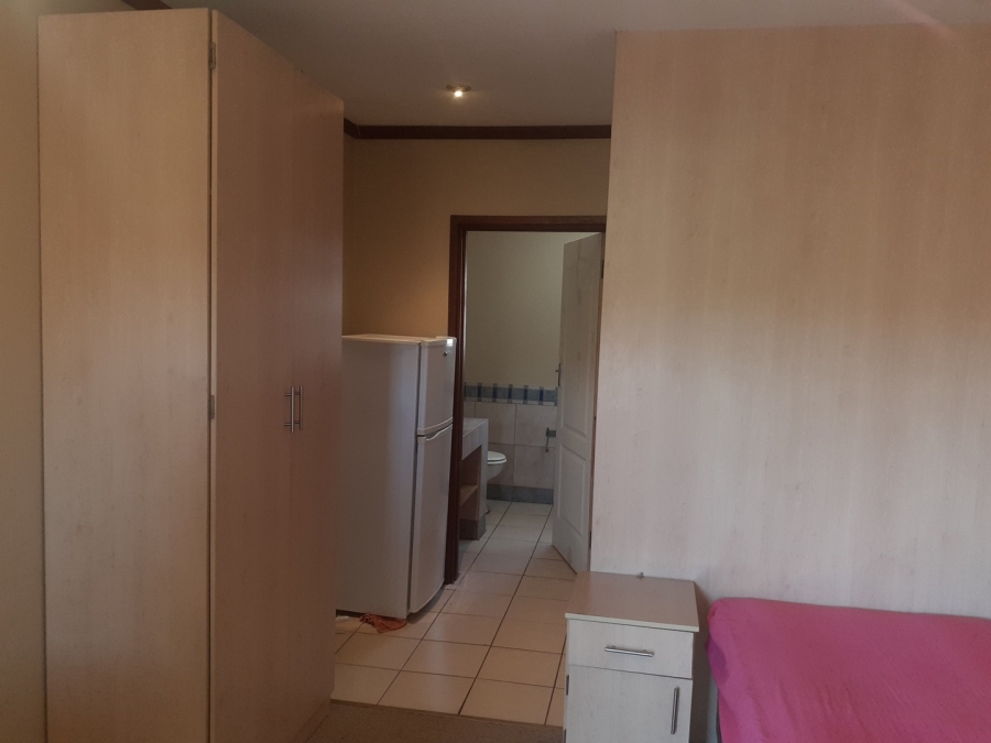 1 Bedroom Property for Sale in Brandwag Western Cape